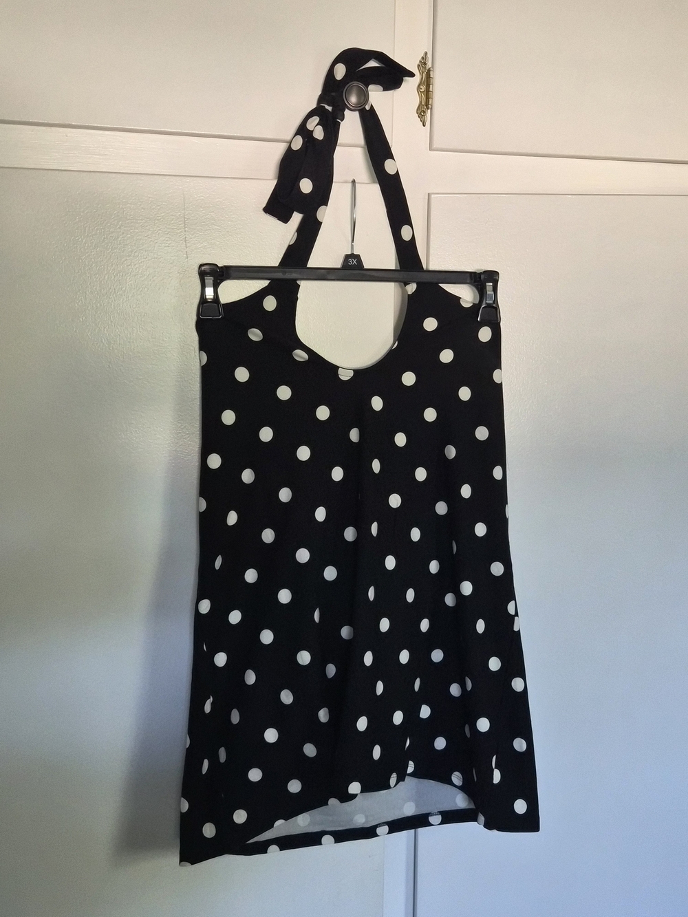 Torrid NWT Black and White Polka Dot Halter Top Size 3